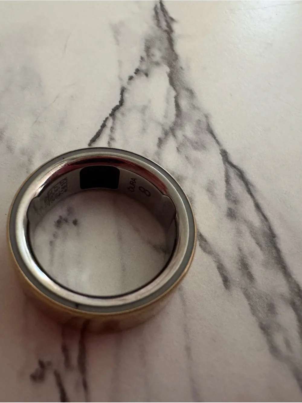 Gold Oura Ring 4 (size 8)